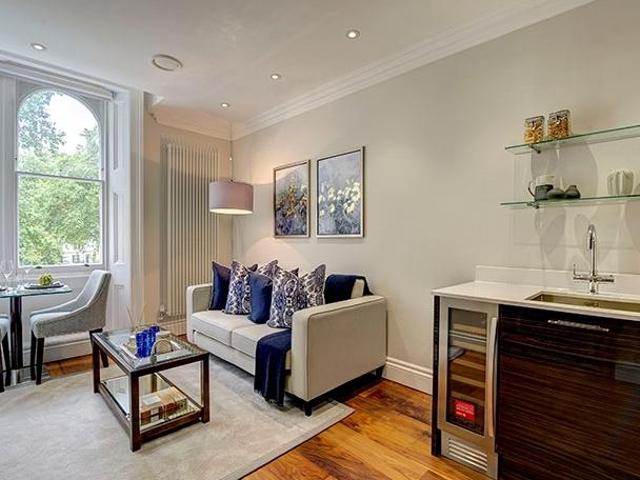 Apartment for rent in Bayswater, Greater London