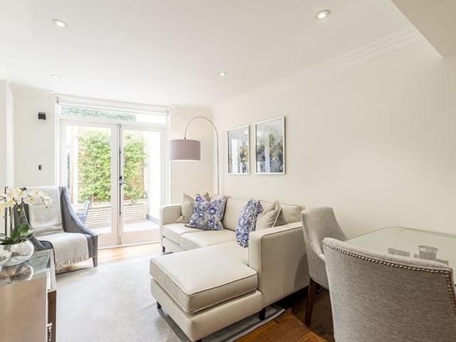 House for rent in Bayswater, Greater London