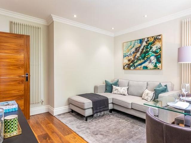 House for rent in Bayswater, Greater London