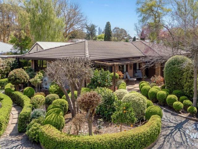 House for sale in Lobethal, Adelaide Hills Council