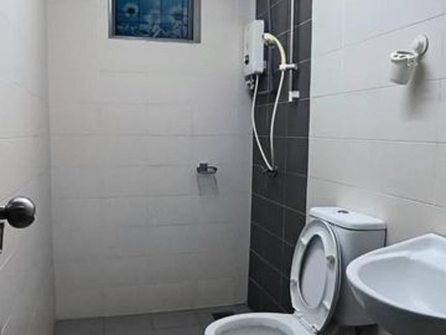 Serviced Residence for rent in Seri Kembangan, Majlis Bandaraya Subang Jaya