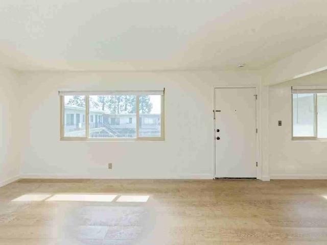Apartment for rent in California