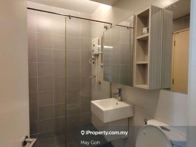 Room for rent in Petaling, Alam Impian