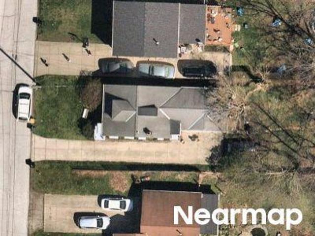 House for sale in Willoughby