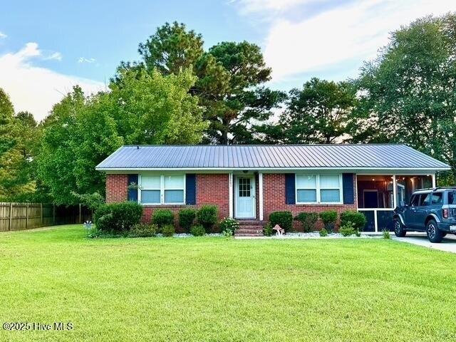 House for sale in Willard