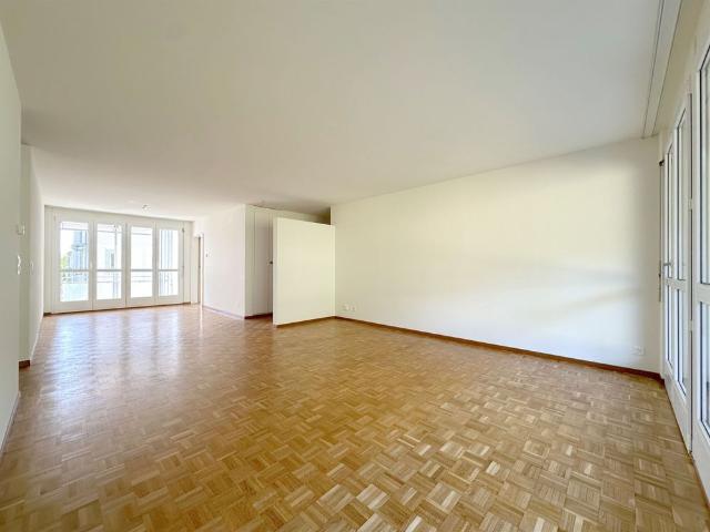 Apartment mieten in Einigen, Zürich