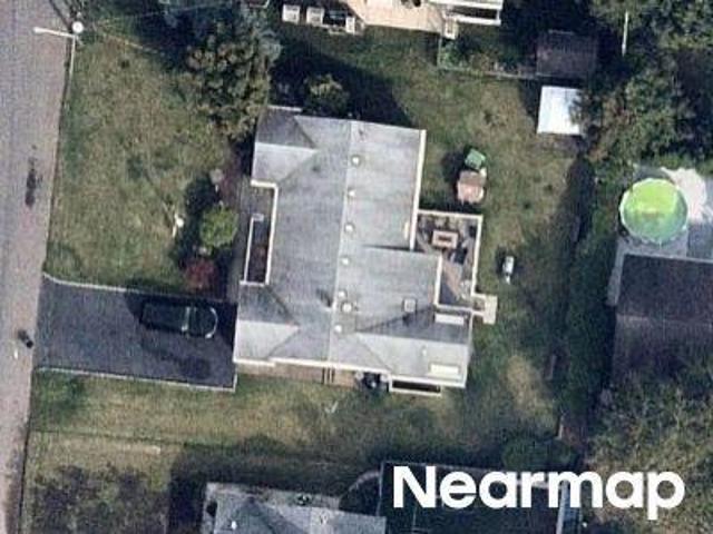 House for sale in Dumont