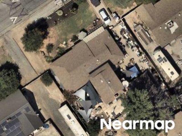 House for sale in Magnolia Center, Riverside