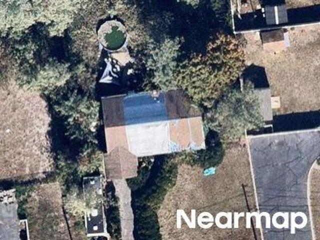 House for sale in Holtsville House for sale in Holtsville