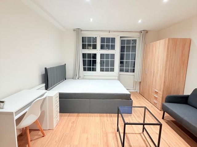 Studio for rent in De Beauvoir Town, Greater London