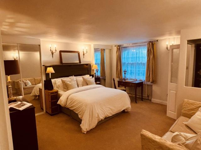 Studio for rent in Saint Pancras, Greater London