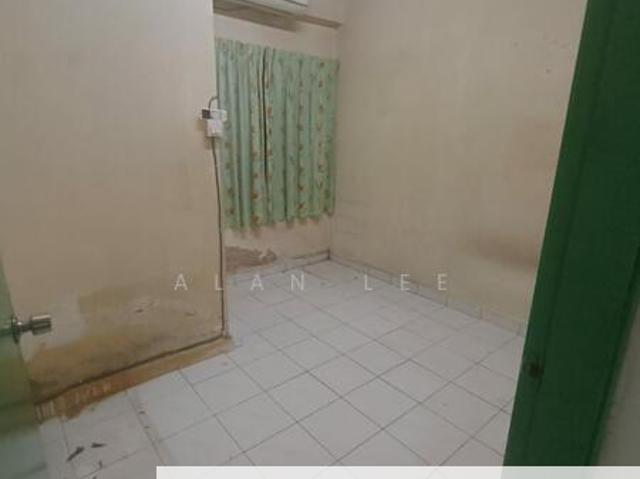 Condominium for sale in Langat, Selangor