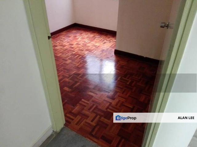 Condominium for sale in Langat, Selangor