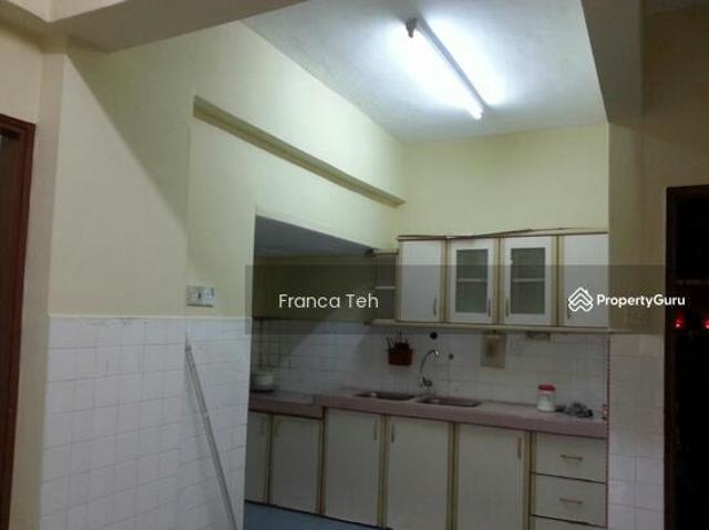 Apartment for sale in Country Heights Damansara, Kuala Lumpur