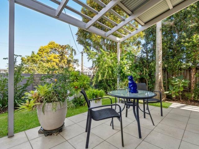 Townhouse for sale in Toombul, Queensland