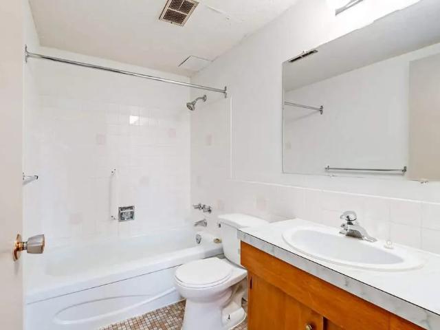 Apartment for rent in London Road, Lethbridge