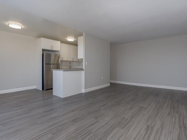 Apartment for rent in Southcrest Estates, London
