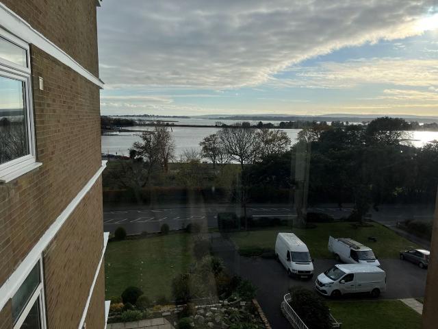 Apartment for rent in Poole
