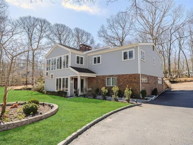 House for sale in Shelter Island