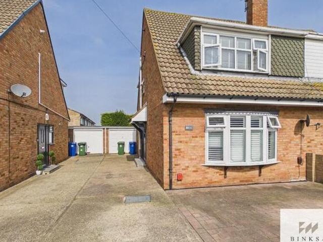 House for sale in Lyons, Greater London