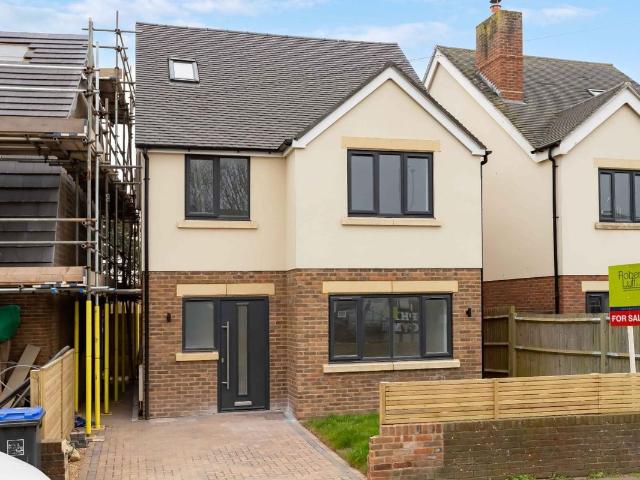 House for rent in Fishersgate, West Sussex