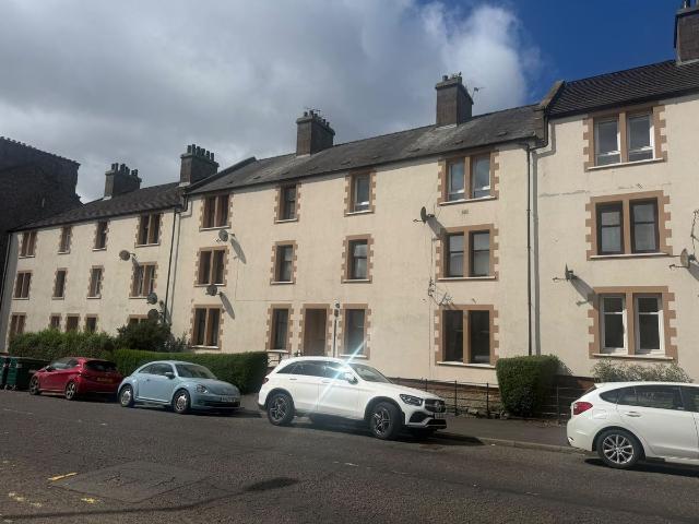 Apartment for rent in Law, Scotland