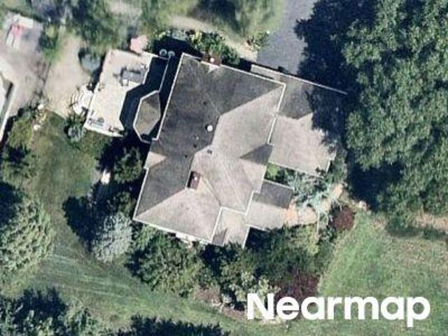 House for sale in Middlesex Downs, Monroe Township