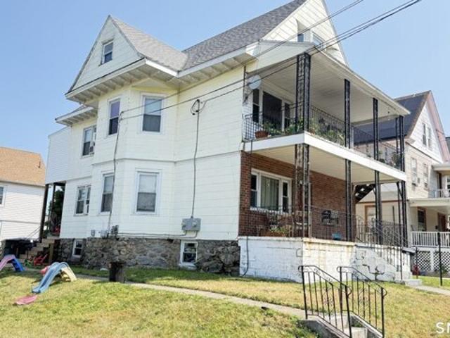House for sale in New London, Connecticut