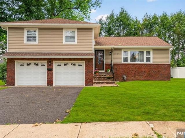 House for sale in Warren Point, Fair Lawn