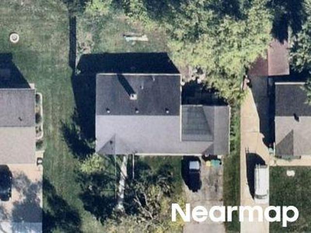 House for sale in Fox Lake, Illinois