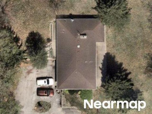 House for sale in Gary