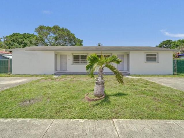 House for sale in Hollywood, Florida