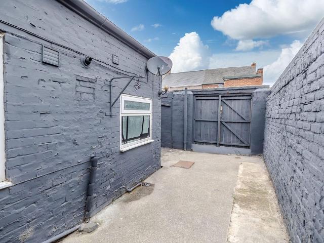 Apartment for rent in Pallion, Tyne And Wear