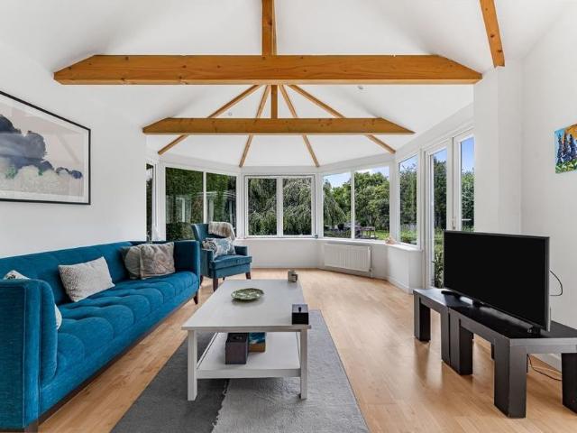 House for rent in Holywell, The Slade