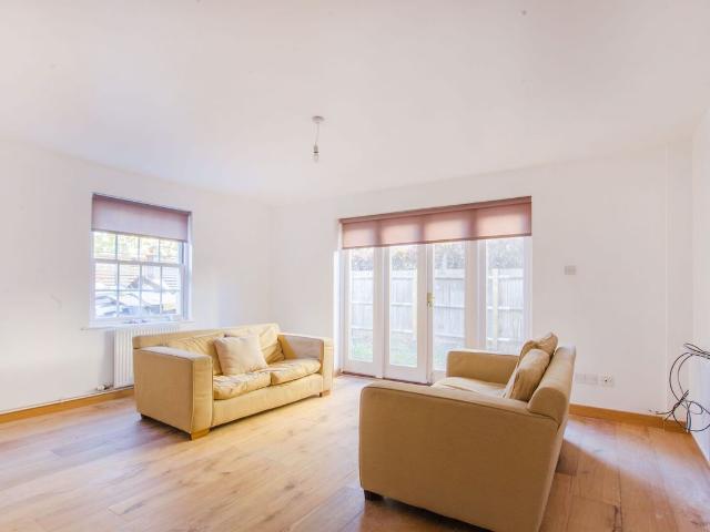 House for rent in Canary Wharf, Greater London