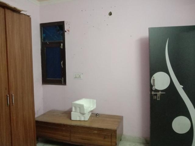 Property for rent in Deri