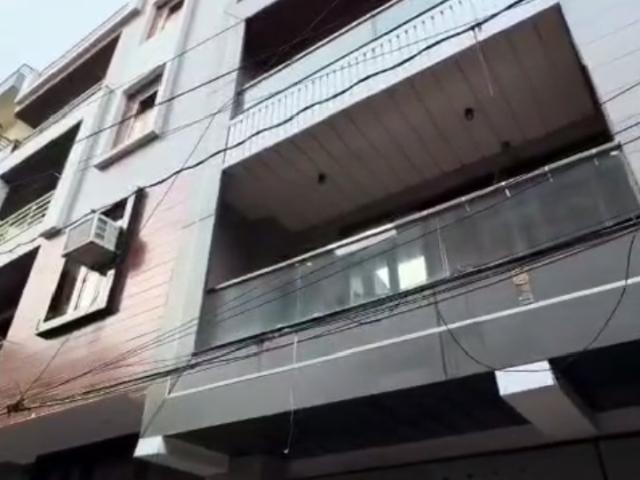 House for sale in Deri