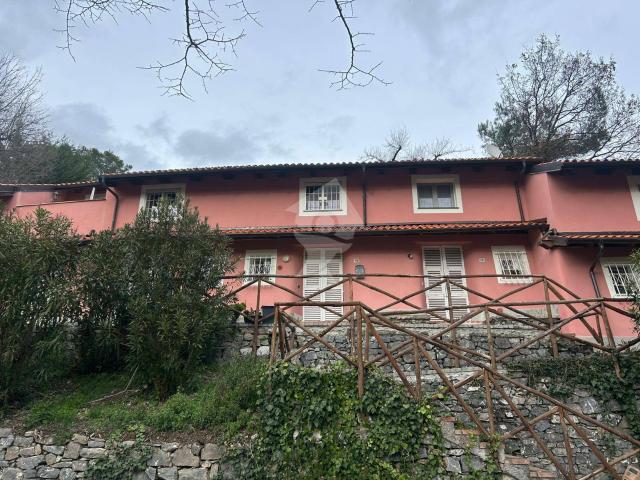Villa Indipendente in affitto a Garlenda, Liguria