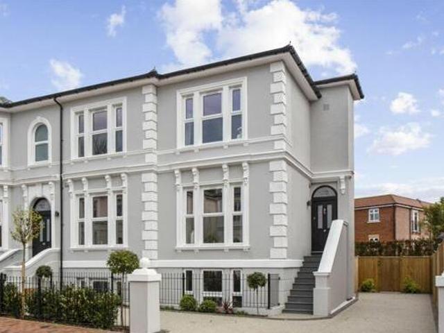 House for sale in Sandown Park, Kent