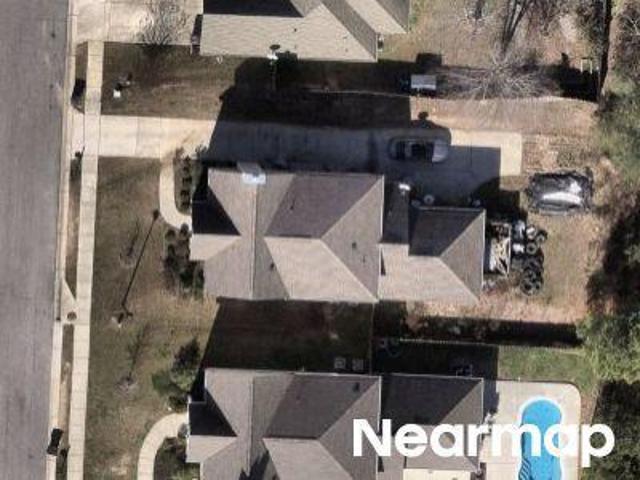 House for sale in Calera, Alabama