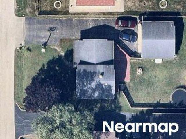 House for sale in Winthrop Harbor, Illinois