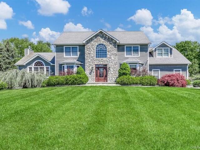 House for sale in Chester, New York