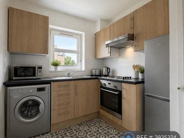 Apartment for rent in West Hackney, Greater London