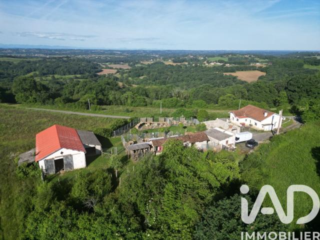 Maison vente à Pau, Garos