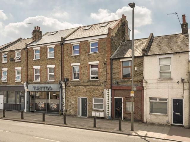 Apartment for rent in Earlsfield, Greater London
