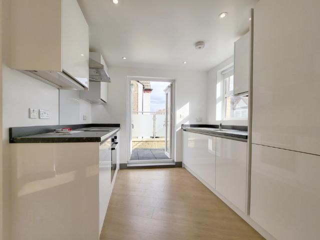 Apartment for rent in London Borough of Wandsworth, Greater London