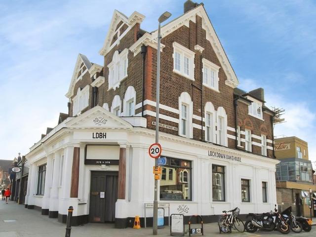 Apartment for rent in Earlsfield, Greater London