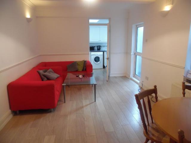 Apartment for rent in Earlsfield, Greater London