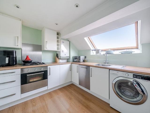 Apartment for rent in London Borough of Wandsworth, Greater London