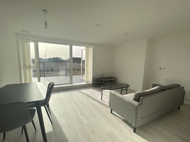 Apartment for rent in London Borough of Ealing, Greater London